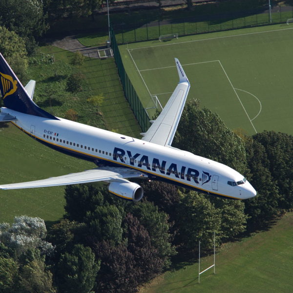 Ryanair assumerà 200 ingegneri altamente qualificati