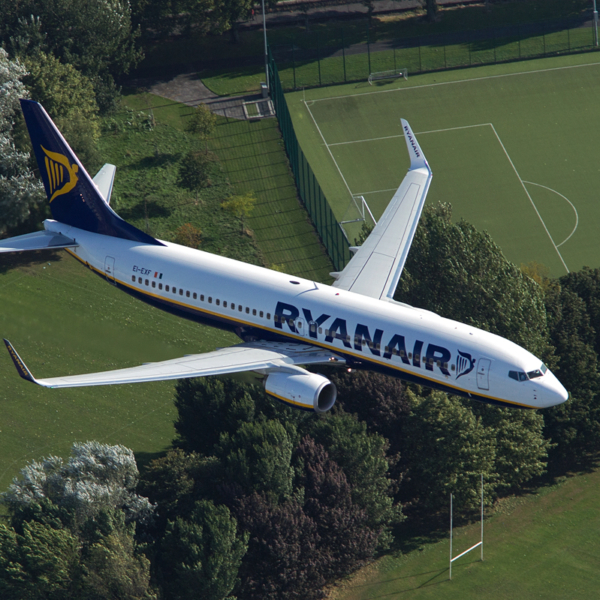 Ryanair lancia i voli in coincidenza da Porto