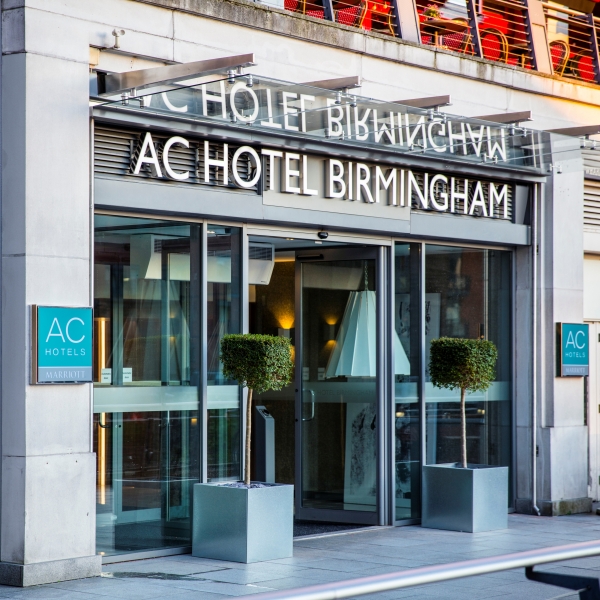 AC Hotels by Marriott debutta nel Regno Unito con i nuovi hotel di Birmingham e Manchester