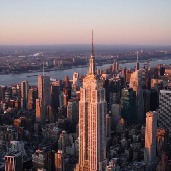 Il sindaco de Blasio e NYC & company annunciano  il record di 62.8 milioni di visitatori a New York City nel 2017