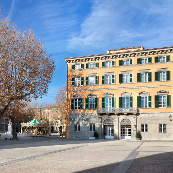 Staycation a Lucca: il fascino delle mura  e il calore dell’ospitalità del Grand Universe Lucca