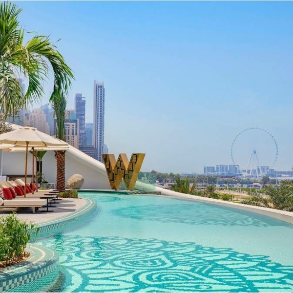 EXPECT THE UNEXPECTED: W HOTELS PRESENTA W DUBAI – MINA SEYAHI