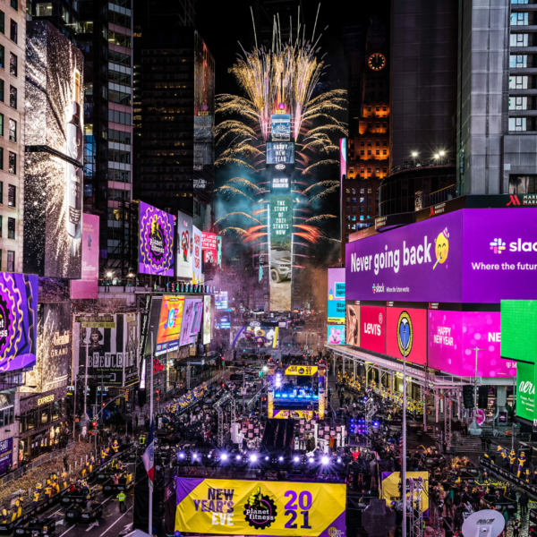 A New York City tornano i grandi festeggiamenti per Capodanno