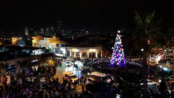 HANUKKAH E NATALE 2020: Tel Aviv si illumina con i colori delle feste